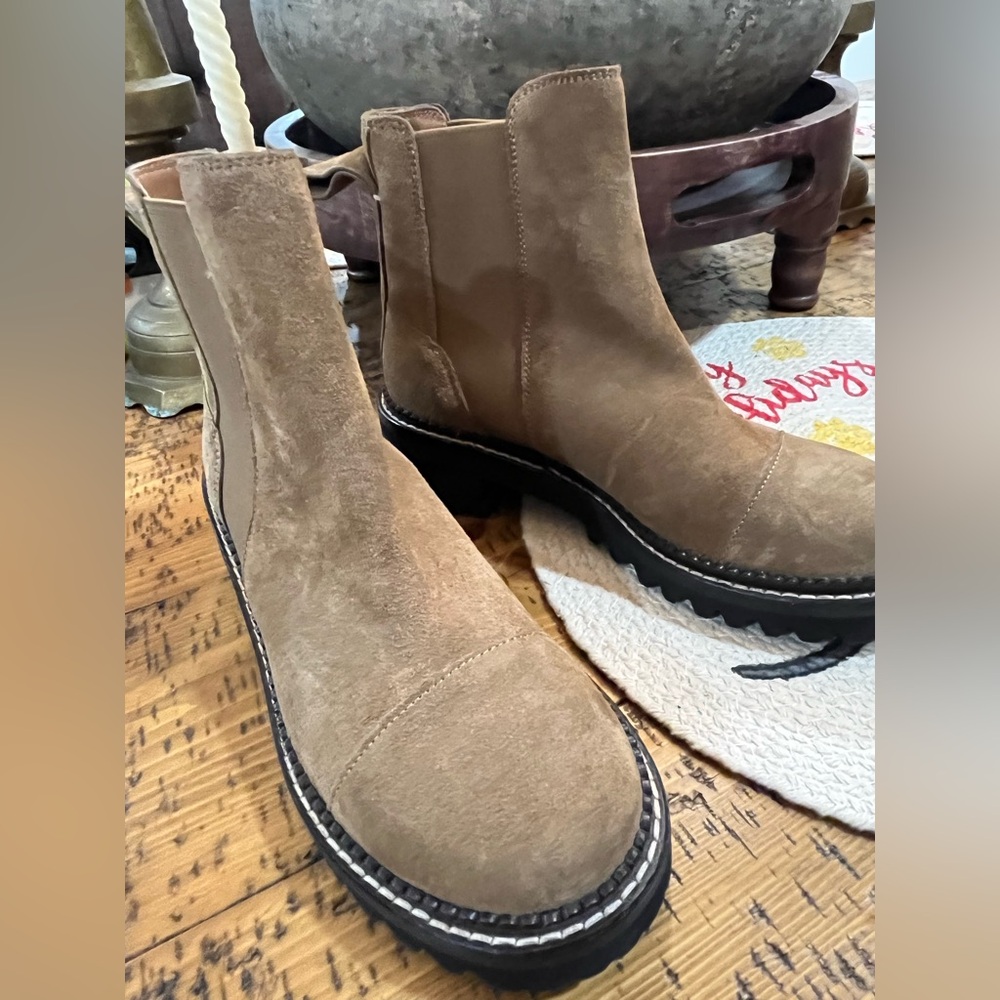 See by Chloe Mallory Suede Chelsea Boots/ booties like new size 37 - Picture 2 of 11